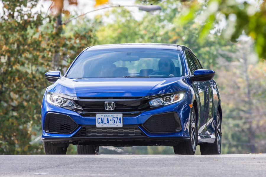 Honda Civic Hatchback (FK7) 2016 года  (NA) (фото 2 из 40)